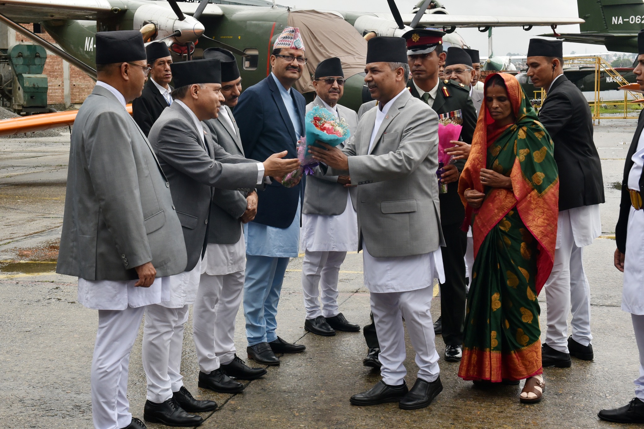 उपराष्ट्रपति यादव स्वदेश फिर्ता