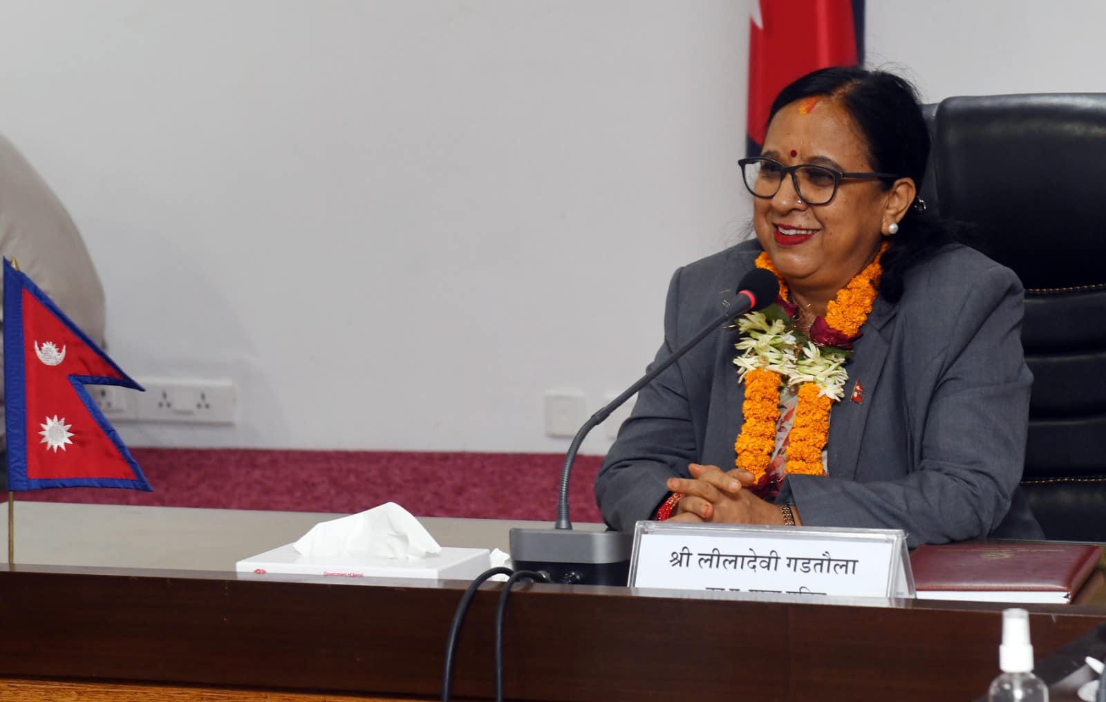 पहिलो महिला मुख्यसचिव बनिन् लीलादेवी गड्तौला