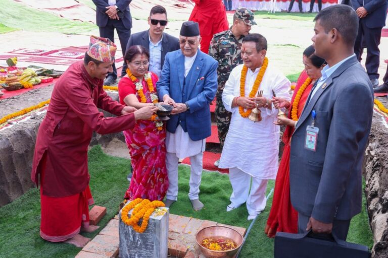 एमालेलाई मीनबहादुरकाे जग्गा दानसम्बन्धी मुद्दा हेर्न नभ्याइनेमा