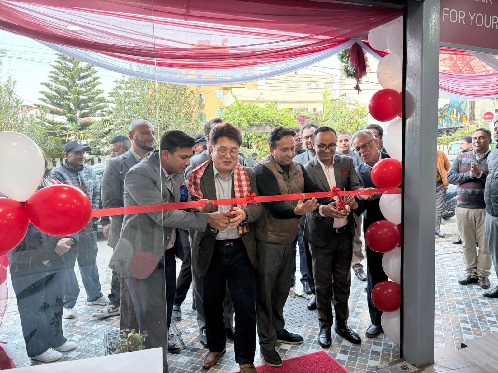 काठमाडौंमा LG द्वारा सञ्चालित नेपालकै पहिलो लन्ड्री लाउन्ज सुरु
