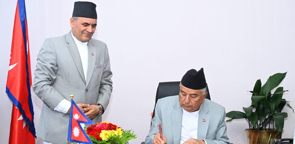 राष्ट्रपतिबाट सहकारी अध्यादेश जारी, अन्यमा परामर्श जारी