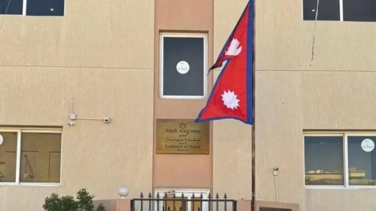 कुवेतमा रहेका नेपाली साउदी हुँदै नेपाल फर्किन पाउने
