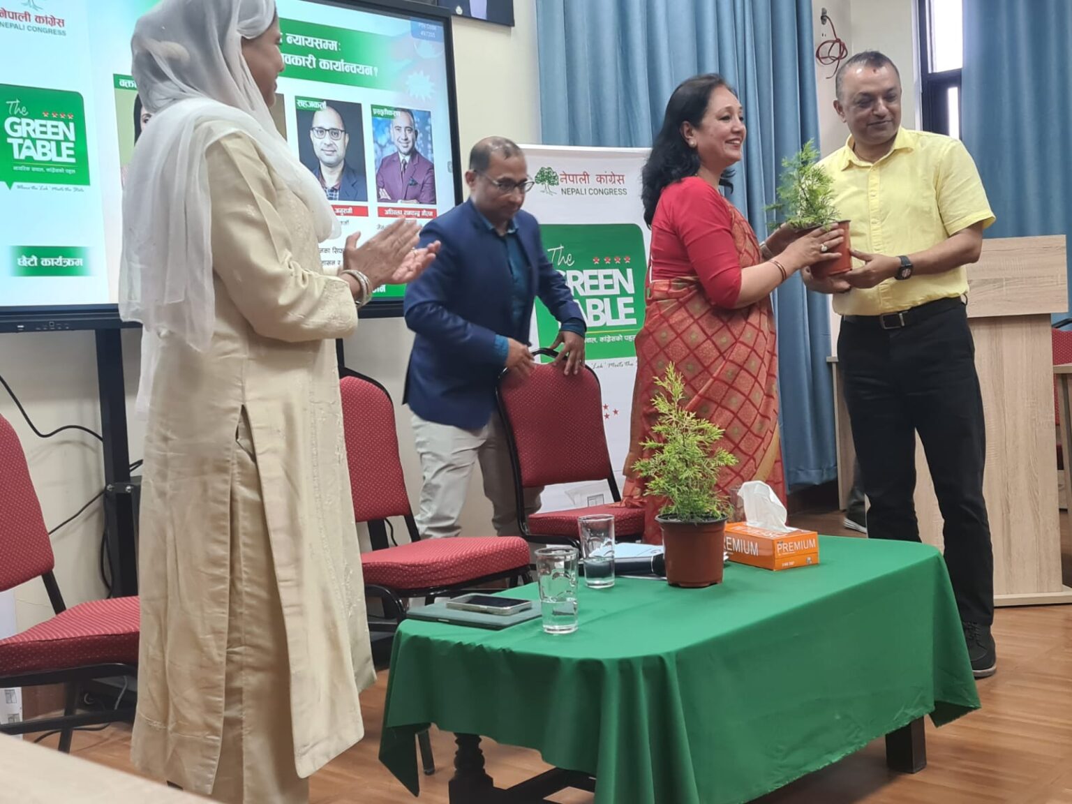 मानवअधिकार आयोगको सिफारिस तत्काल कार्यान्वयन गर्न गगन थापाको माग