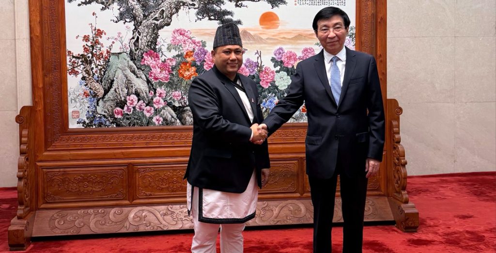 चीन भ्रमणमा परराष्ट्रमन्त्री शिशिर खनालको उच्चस्तरीय भेटवार्ता, सहकार्य विस्तारमा जोड