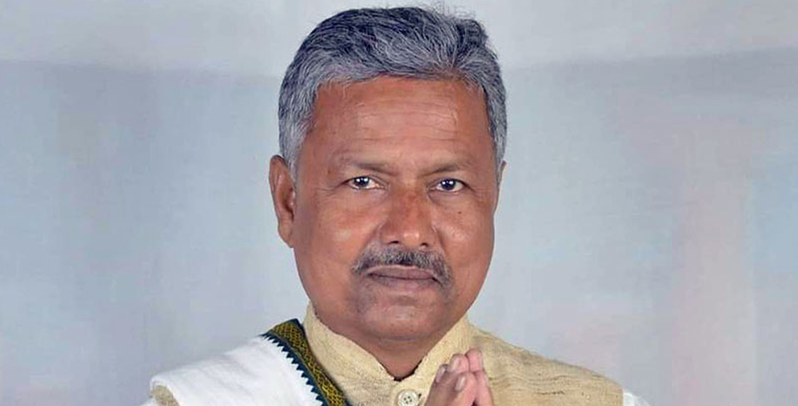 कांग्रेस बारा जिल्ला सभापति राजेश राय यादव निलम्बित
