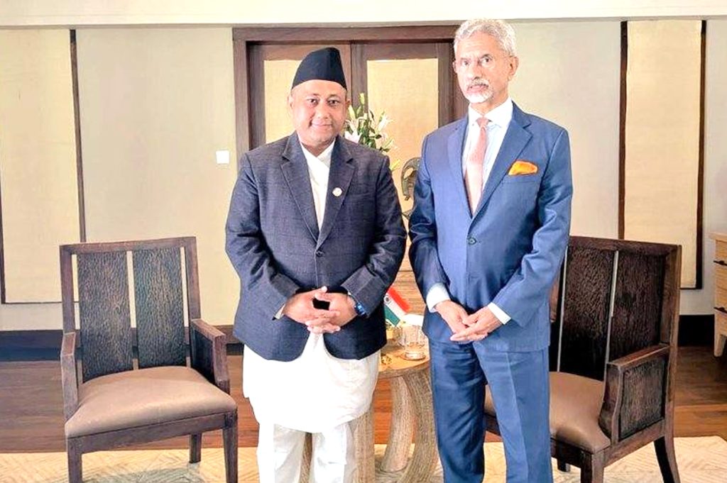 परराष्ट्रमन्त्री शिशिर खनाल भोलिदेखि तीन दिने भारत भ्रमणमा