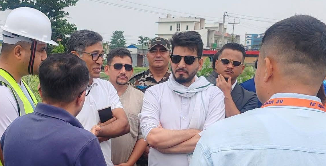 काममा ढिलाइ भएपछि मन्त्री लम्साल आक्रोशित, ठेकेदारबारे दिए कडा निर्देशन